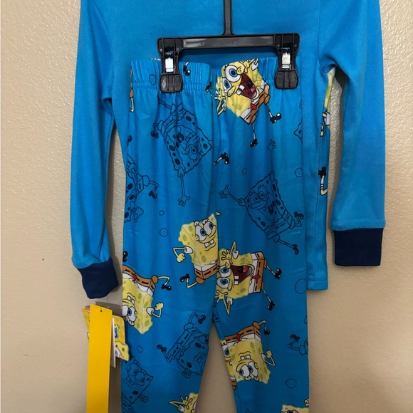 Boys SpongeBob pajama set - Picture 2 of 2